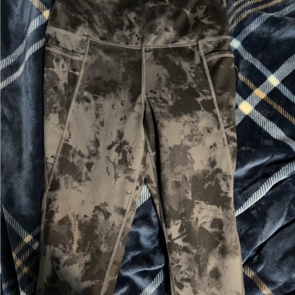 Danskin gray leggings